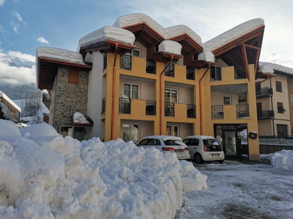 Hotel Garni Sottobosco Dimaro Exterior photo