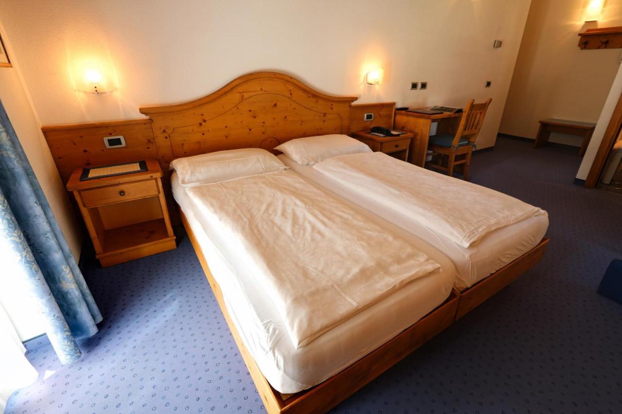 Hotel Garni Sottobosco Dimaro Exterior photo